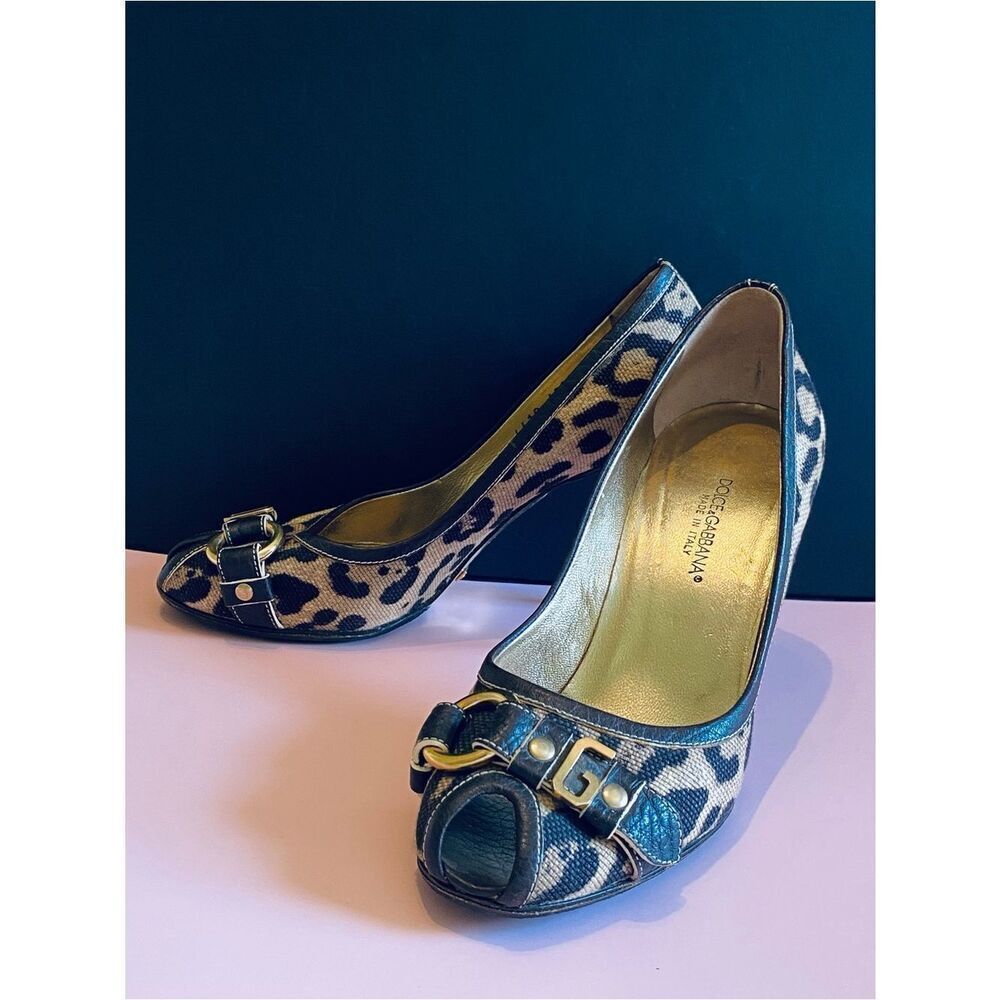 🛍️ Dolce & Gabbana Authentic Leopard Print Canvas & Leather Peep Toe Pumps